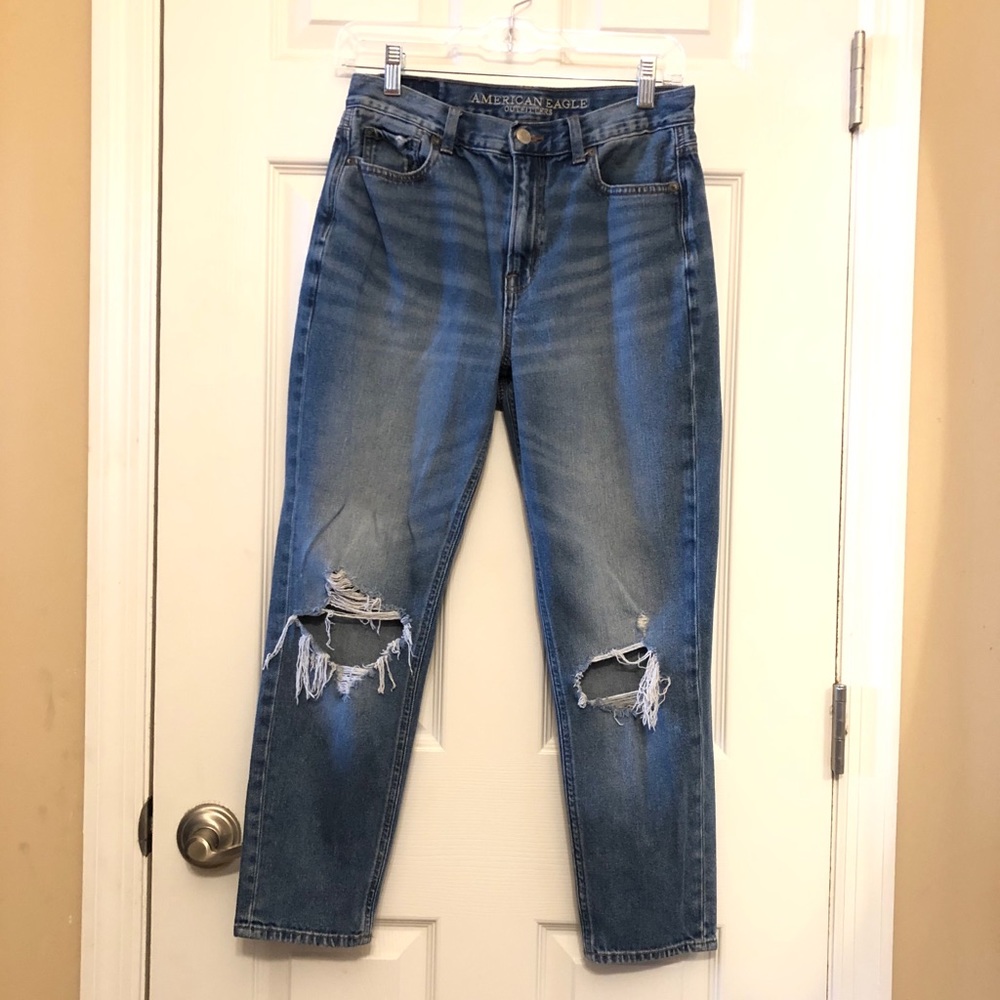American Eagle Mom Jeans